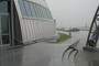 Centrum Wystawienniczo-Kongresowe podczas deszczu. Fot. Adam Cyło