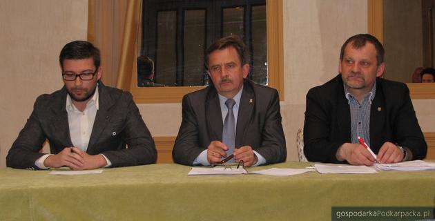 Od lewej Artur Mryczko, Wojciech Buczak i Jerzy Cypryś. Fot. Adam Cyło