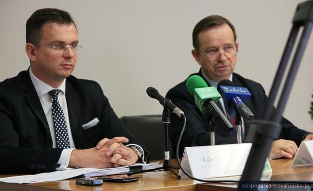 Od lewej Adam Hamryszczak i Władysław Ortyl. Fot. Monika Konopka