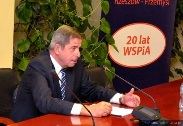 Prof. Andrzej Zoll. Fot. archiwum WSPiA