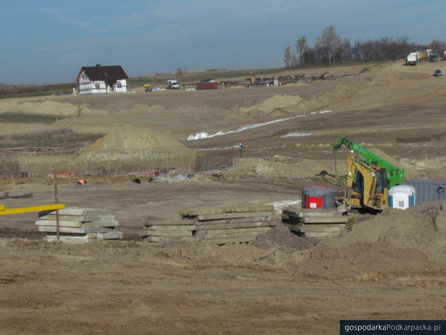 Budowa drogi ekspresowej S19 pogranicze Racławówki i Kielanówki. Fot. Adam Cyło