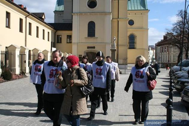 Delegacja Solidarności na ulicach Rzeszowa, fot. Archiwum Solidarności