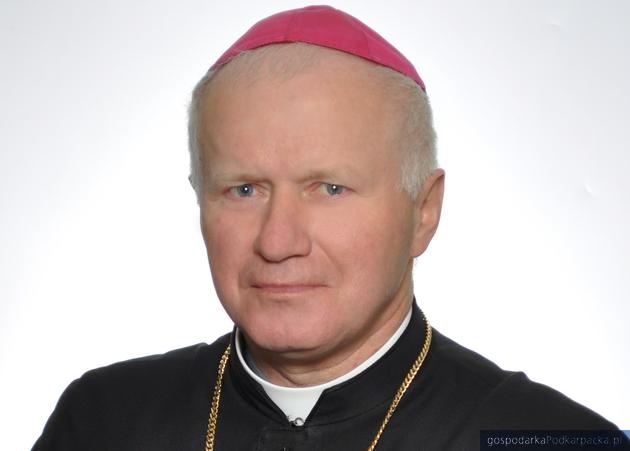 Arcybiskup przemyski Adam Szal. Fot. przemyska.pl