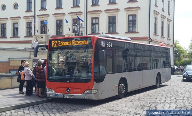 Autobus „Zobacz Rzeszów” ponownie na ulicach miasta