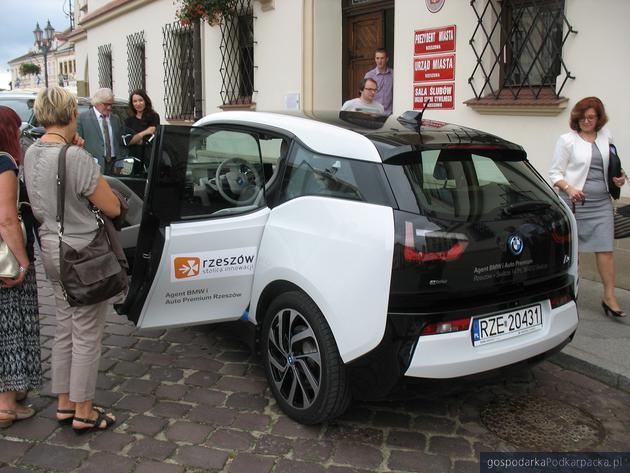 Elektryczny samochód testowany w Urzędzie Miasta Rzeszowa