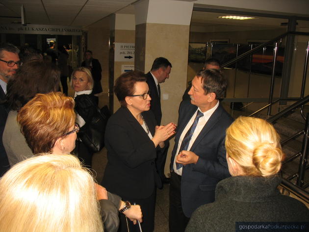 Debata o edukacji z minister Anną Zalewską
