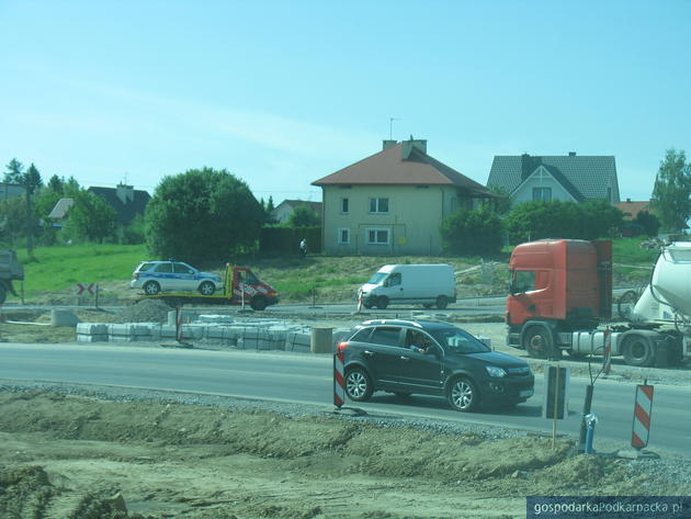 Miejsce w którym mogłaby rozpocząć się obwodnica południowa - dawna granica Rzeszowa i wsi Zwięczyca (w tej chwili tymczasowy objazd robót na wiadukcie S19)