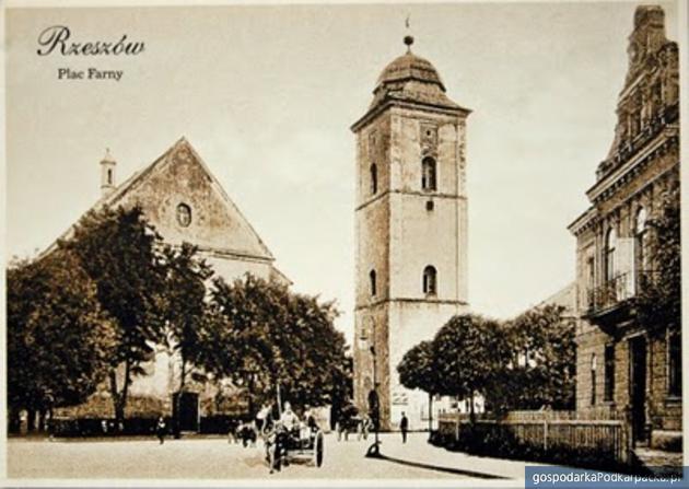 249 lat temu powstała dzwonnica kościoła Farnego w Rzeszowie