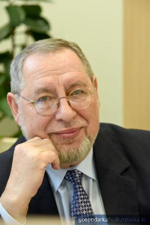 Prof. Andrij Sybirny