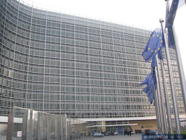Eksperci wyjasnią m.in. zawiłosci prawa unijnego. Na zdjęcie siedziba Komisji Europejskiej, fot. Adam Cyło