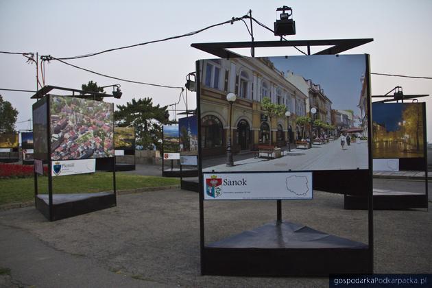 Wystawa promująca polskie, w tym podkarpackie miasta w Belgradzie, stolicy Serbii, fot. archiwum