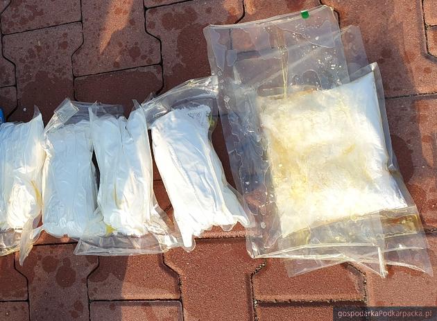 Ładunek 3 kilogramów narkotyków przejęty przez CBŚ i celników
