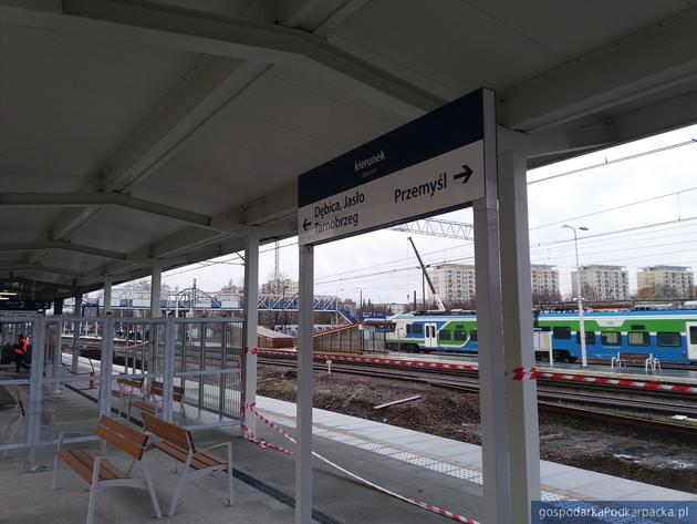 Dwa perony na stacji Rzeszów Główny już gotowe