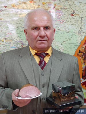 PPM Taurus Prezes Stanislaw Jarosz z wyrozniona godlem, fot. KZ