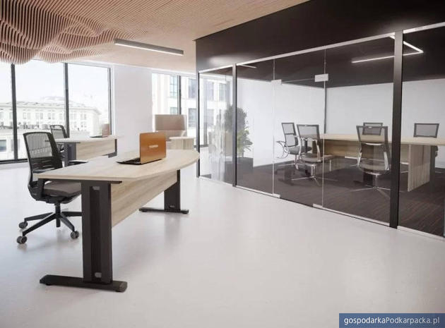 Jak wybrać idealne meble biurowe, aby zapewnić komfort pracownikom?