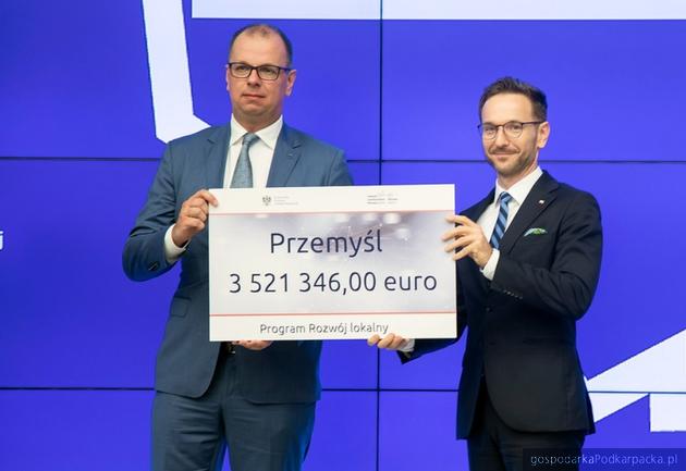 Z lewej Wojciech Bakun, prezydent Przemyśla. Fot. przemysl.pl