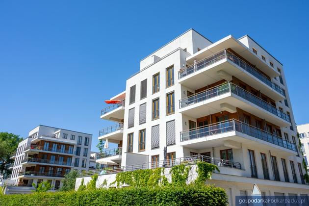 Inwestowanie w apartamenty typu condo – na czym polega i czy warto?