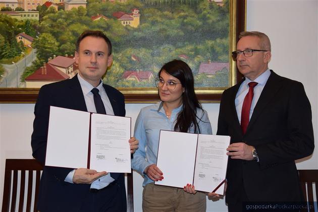 Umowa na projekt bloku SIM Podkarpacie w Sędziszowie Młp. podpisana
