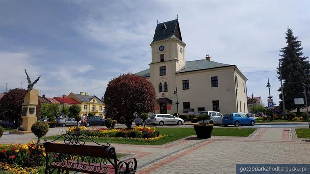 Przedsiębiorstwo Drogowo-Mostowe w Dębicy zbuduje węzeł przesiadkowy w Sędziszowie Małopolskim