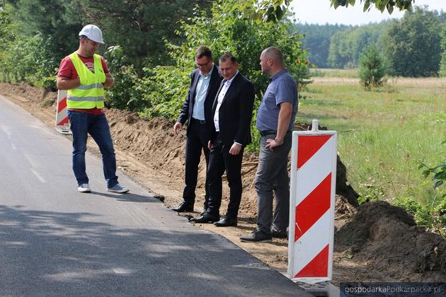 Kolejne pieniądze na przebudowy dwóch dróg w gminie Wiązownica