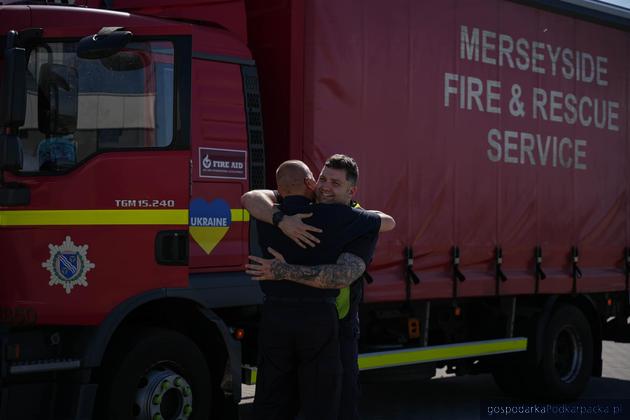 Brytyjski sprzęt strażacki dla Ukrainy przekazany na Podkarpaciu