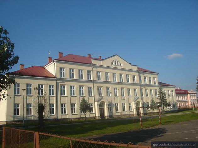 Fot. Szkoła Podstawowa przy ul. Kardynała Wyszyńskiego (Fb)