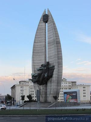 Pomnik Walk Rewolucyjnych. Fot. Ajgon, Wikipedia/commons