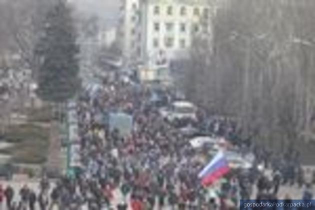 Prorosyjska manifestacja w Doniecku. Fot. donoba.gov.ua