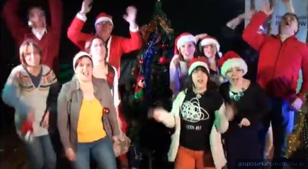 Dziennikarze Radia Rzeszów nagrali świąteczną piosenkę