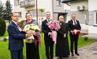Trwają dożynki prezydencki w Tryńczy. Odbył się konkurs wieńc&oacute;w dożynkowych