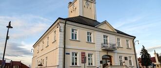 Wieża zegarowa ratusza w Głogowie Młp. atrakcją turystyczną?