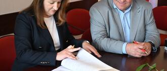 Umowa na budowę żłobka w Radomyślu Wielkim już podpisana