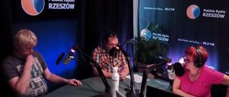 Komentarz dziennikarski w Radiu Rzeszów - atak dronów i produkcja amunicji w Nowej Dębie