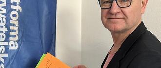 Krzysztof Kłak podczas głosowania