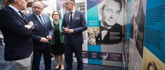 Otwarcie wystawy &bdquo;Polacy ratujący Żyd&oacute;w w czasie II wojny światowej&rdquo; w Parlamencie Europejskim 