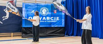 Nowa hala sportowa II LO w Mielcu oficjalnie otwarta