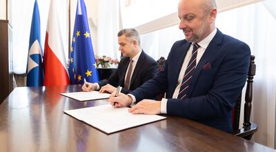 Od lewej prezes PFR Piotr Matczuk i prezydent Konrad Fijołek. Fot. Grzegorz Bukała