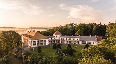 Zamek Kmitów w Lesku