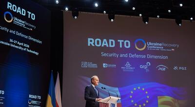 Premier Donald Tusk na otwarciu Konferencji URC 2026 w Rzeszowie. Fot. KPRM