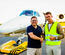 Od lewej prezes Vela Aviation Limited Jacek Cieplik i prezes Lotniska Mielec Jakub Cena. Fot. mielec.pl