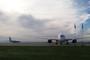 Od lewej An124 Rusłan i Boeing 787 Dreamliner