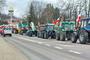 Trwają protesty rolnik&oacute;w. Drogi mogą być zablokowane