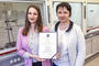 Od lewej mgr inż. Natalia Roś i prof. PRz Barbara Pilch-Pitera (fot. Beata Motyka, Politechnika Rzeszowska)