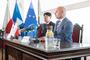 Od lewej ł Bomki Woo, burmistrz Jeonju i Konrad Fijołek, prezydent Rzeszowa. Fot. Grzegorz Bukała