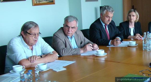 Uczestnicy spotkania. Fot. Archiwum Starostwa w Tarnobrzegu