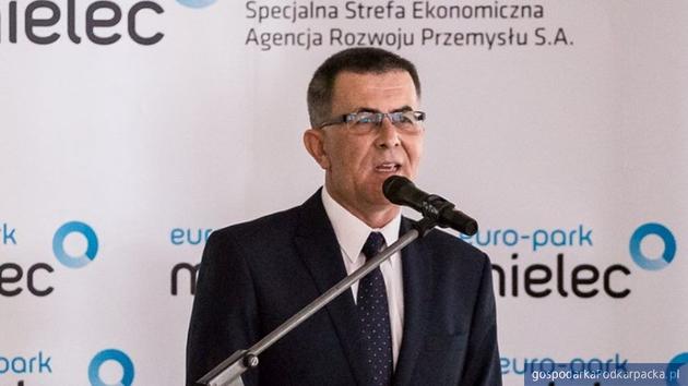 test Krzysztof Ślęzak odchodzi z mieleckiego oddziału Agencji Rozwoju Przemysłu