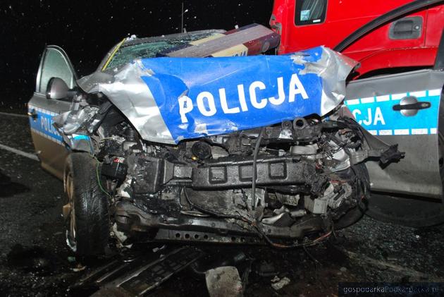 Podkarpackie: Policyjny za samochodem zakończył się wypadkiem i śmiercią uciekiniera