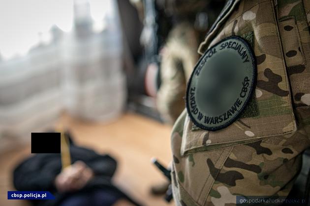 Rozbity gang prowadził agencje towarzyskie i napadał na konkurencję