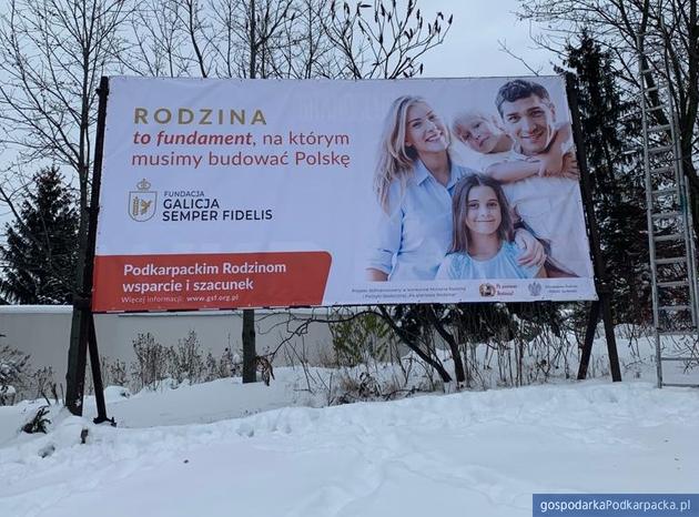 Projekt: Podkarpackim Rodzinom - wsparcie i szacunek