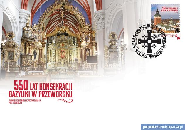 Poczta Polska wydała znaczek z bazylika kolegiacka pw. Ducha Świętego w Przeworsku 